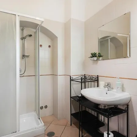Bed and Breakfast Verdi Σαλέρνο